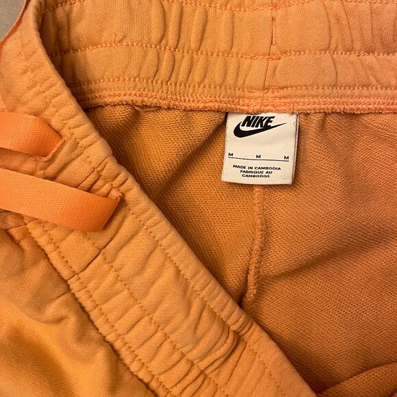 Nike Women's Sweat Pants - Picture 5 of 6